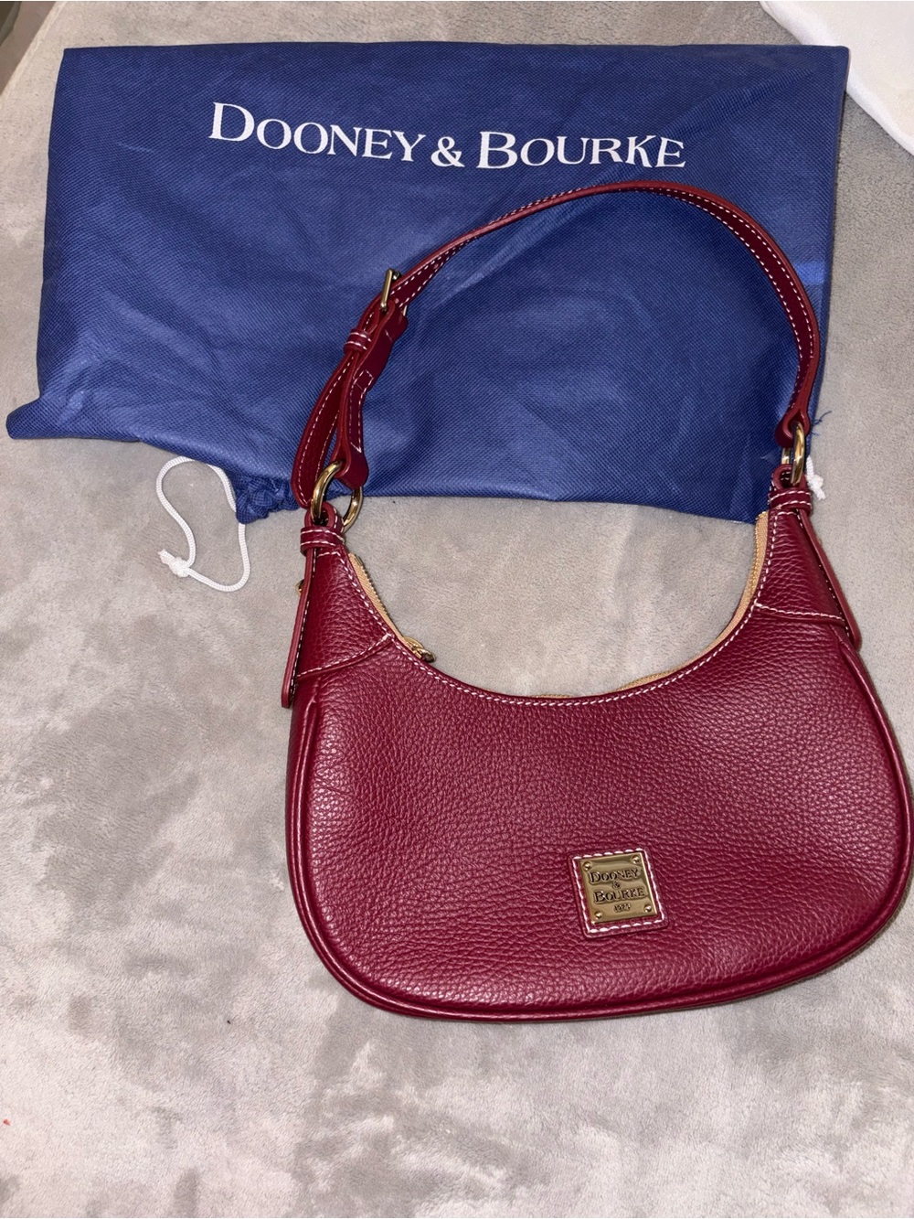 DOONEY AND BOURKE LUCCA HOBO